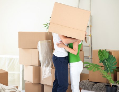 Commercial packing services in Winchmorehill for office relocation